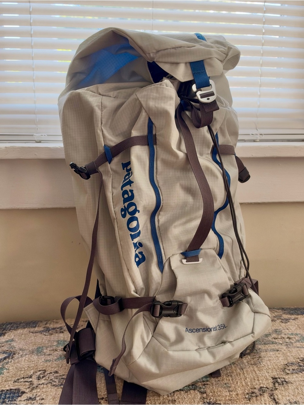 Patagonia Ascensionist 35L Light Gray and Blue Hiking Climbing Apline Backpack